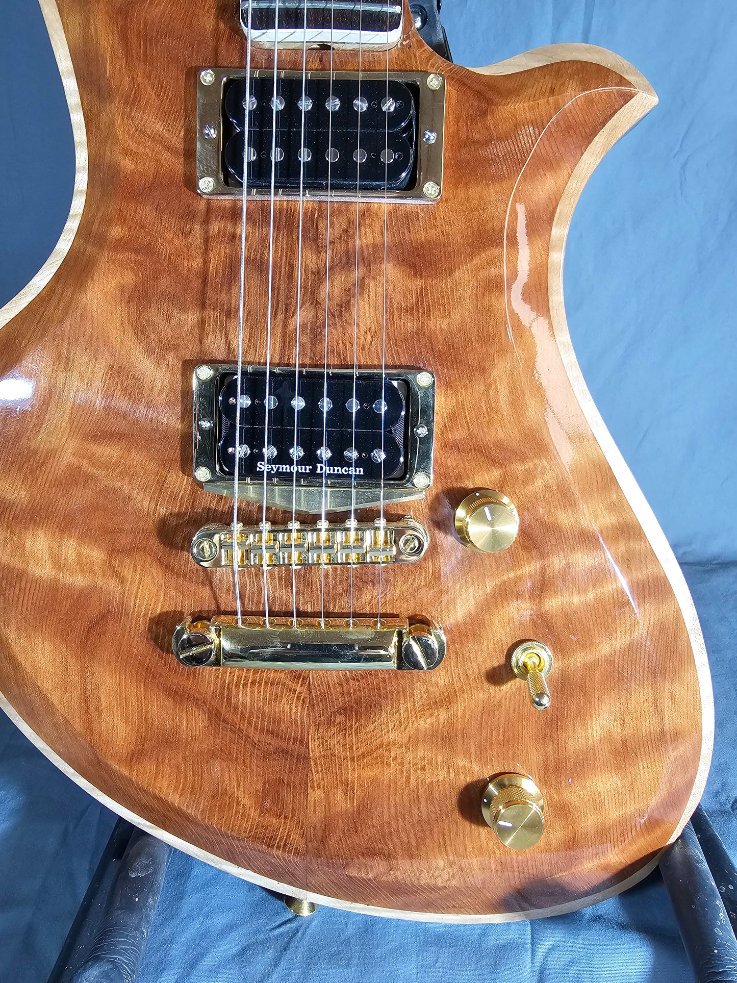CURLY REDWOOD