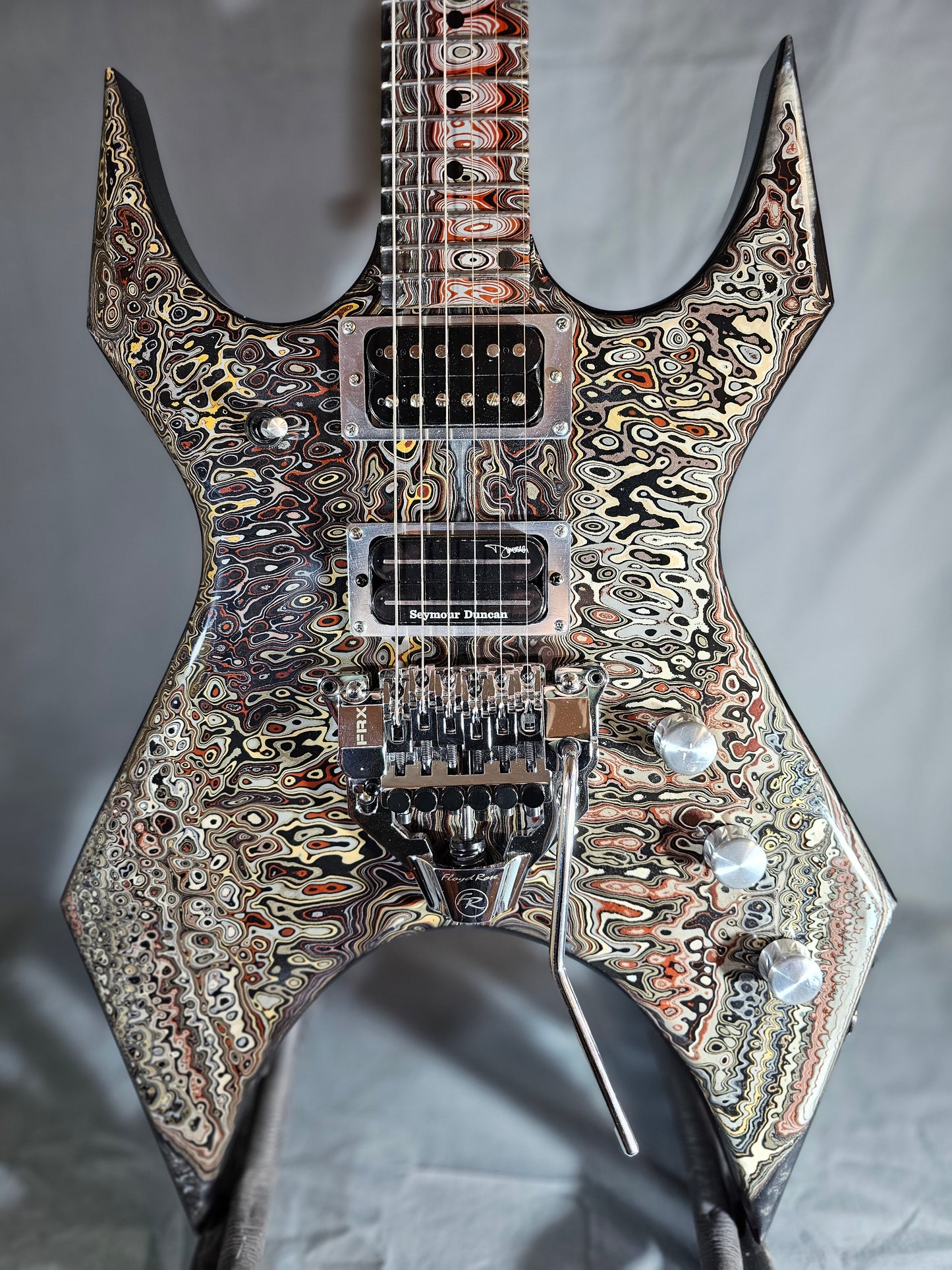 Fordite double cutaway Craziness