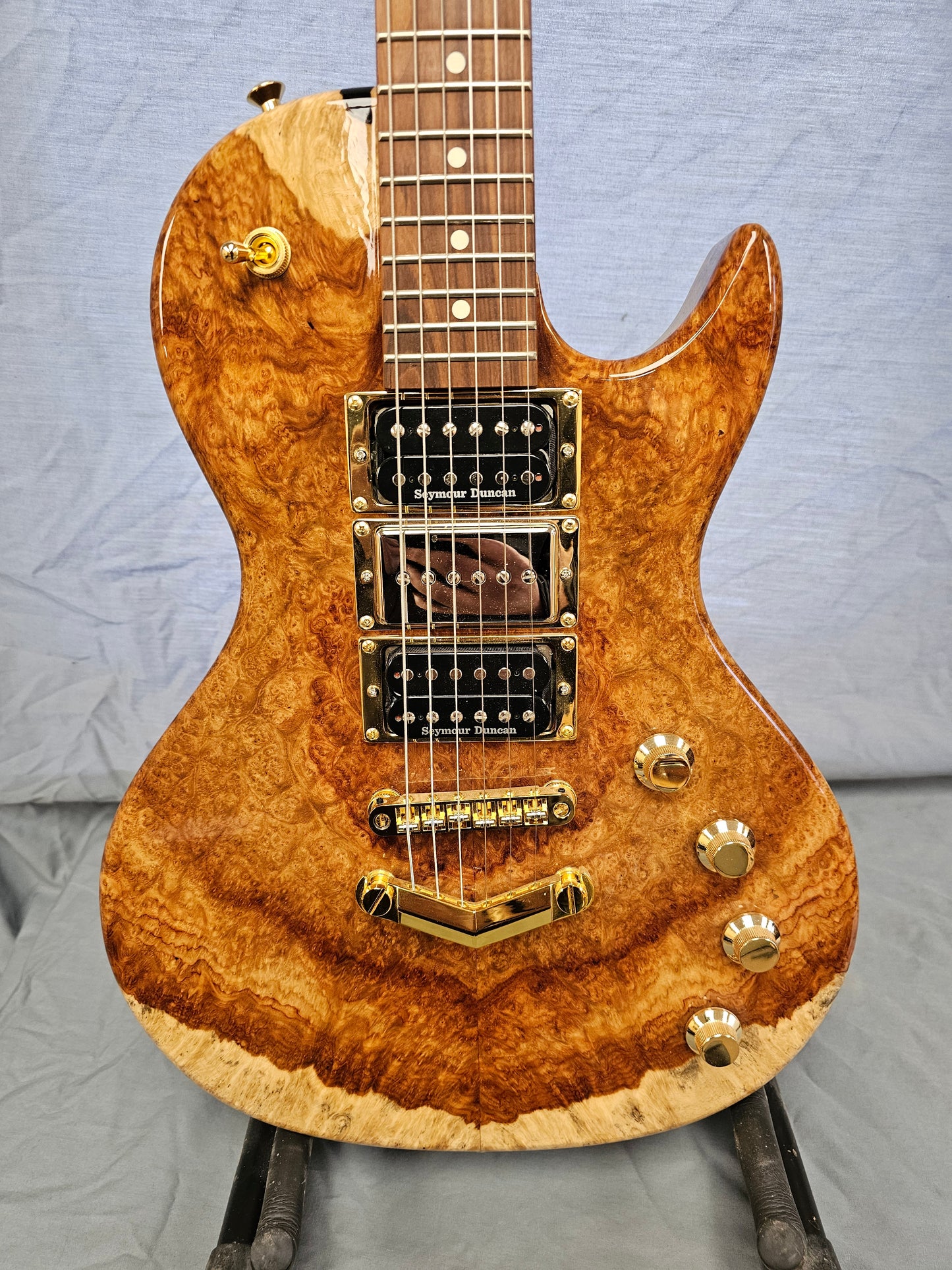Amboyna Burl Florentine style