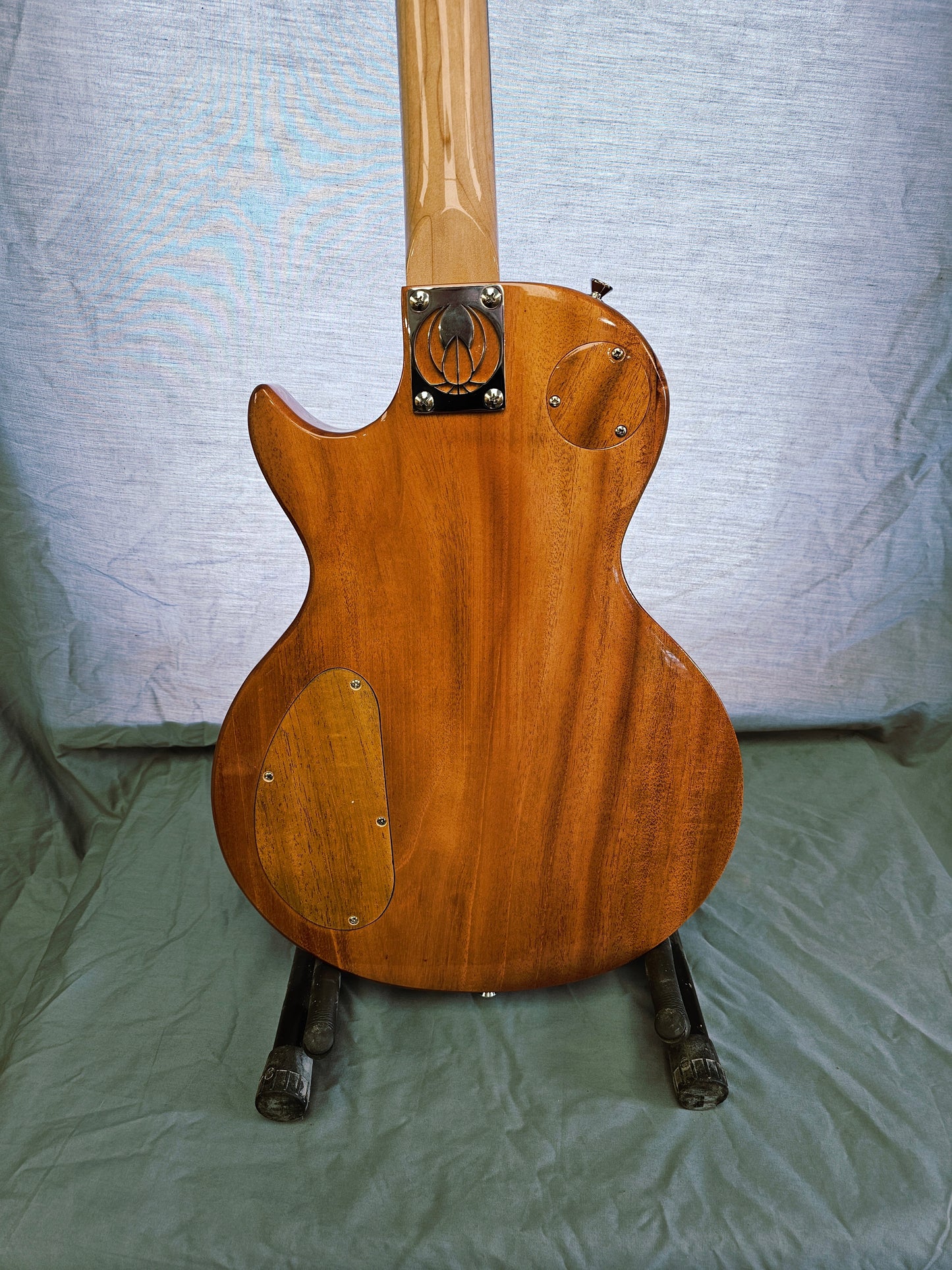 BUCKEYE BURL LP STYLE